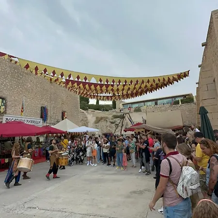 La Reina By The Sea *