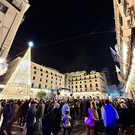 La Reina By The Sea *