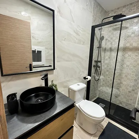 La Reina By The Sea Alicante