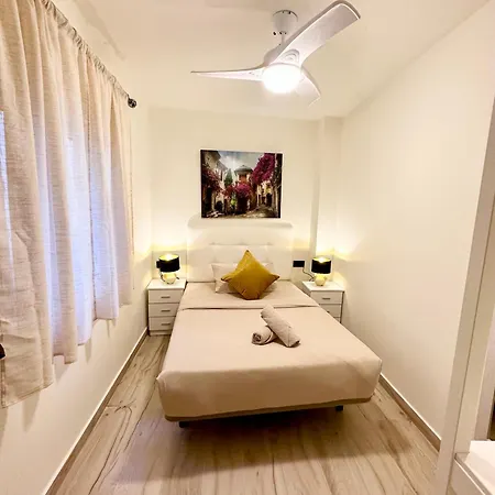 La Reina By The Sea * Alicante